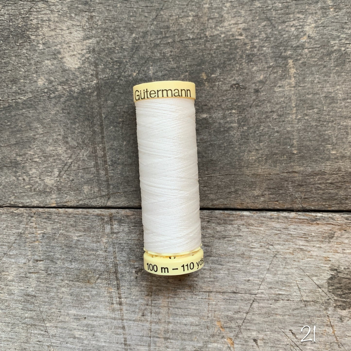 Gütermann sew-all thread - #21 oyster