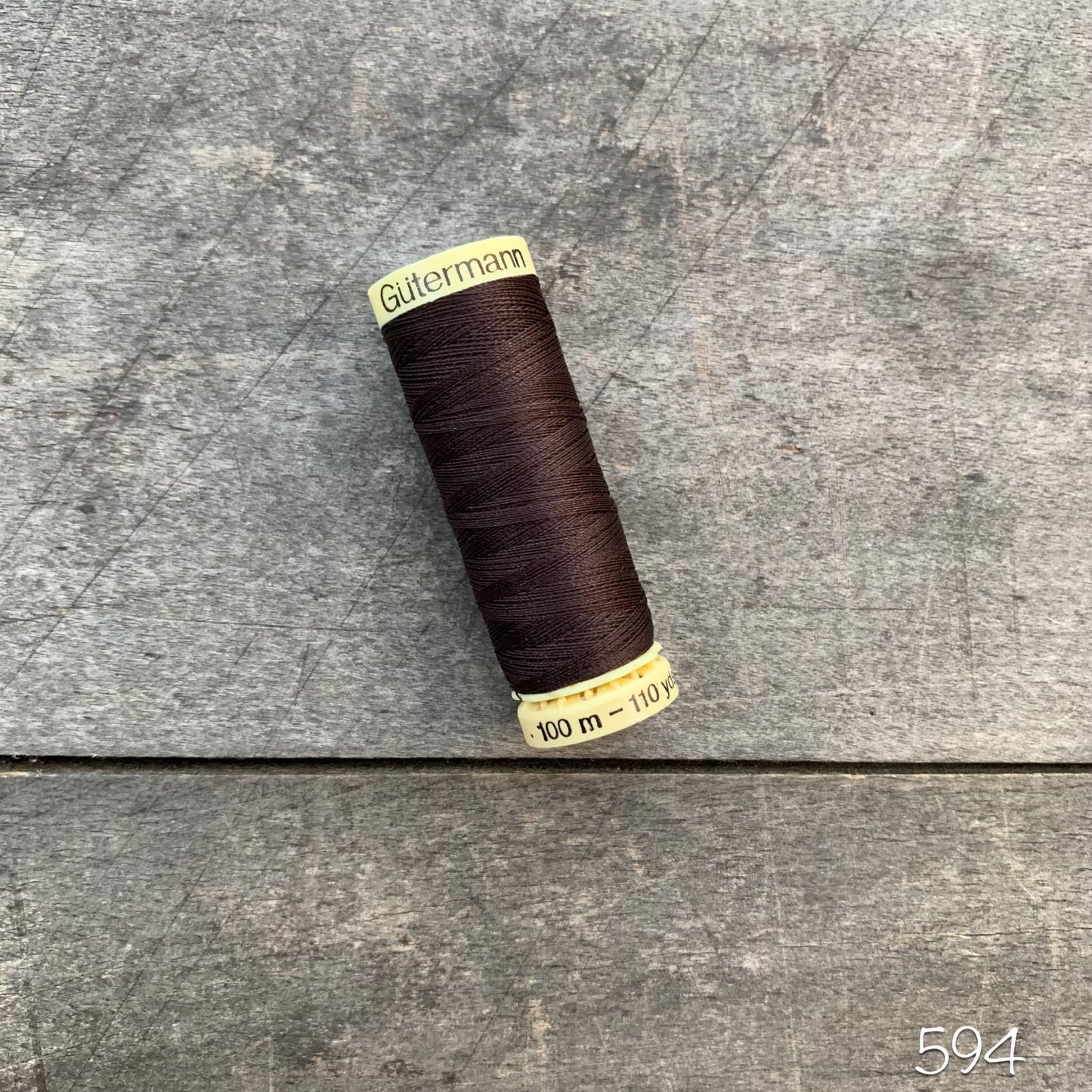 Gütermann sew-all thread - #594 walnut