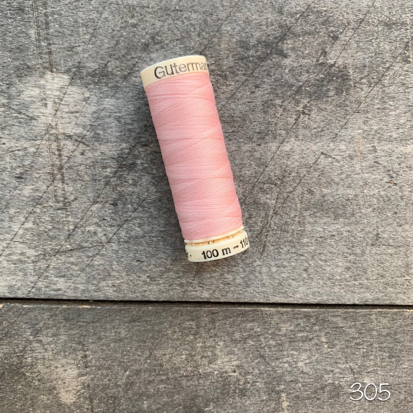 Gütermann sew-all thread - #305 petal pink