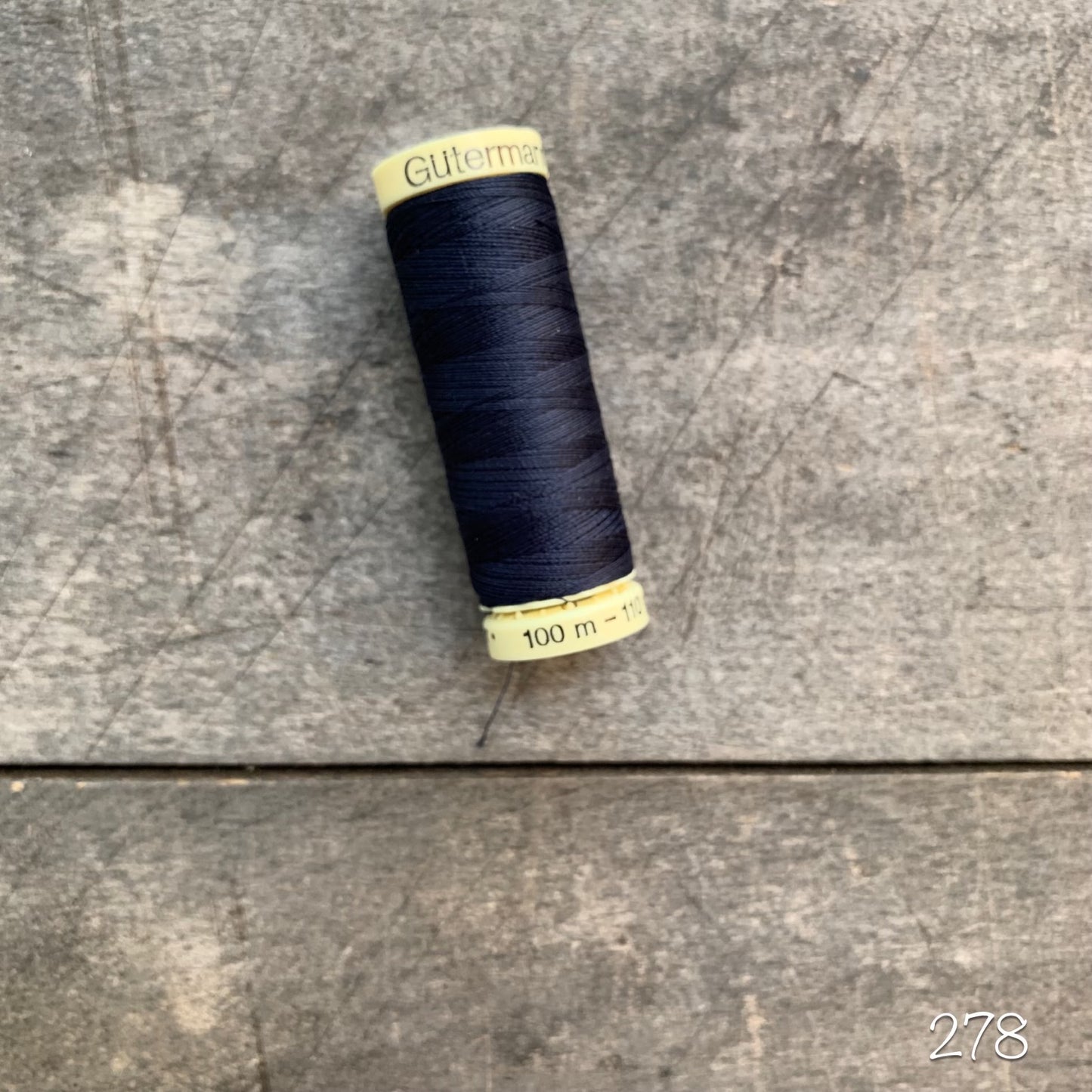 Gütermann sew-all thread - #278 midnight