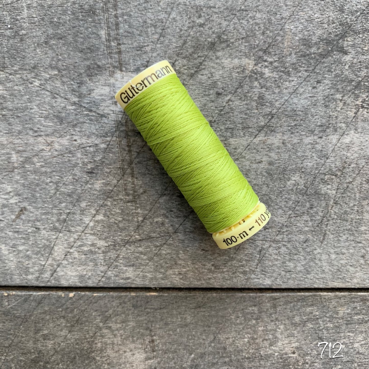 Gütermann sew-all thread - #712 lime