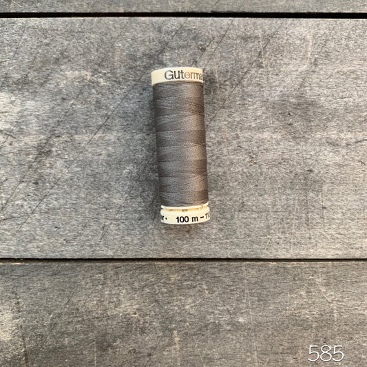 Gütermann sew-all thread - #585 café au lait