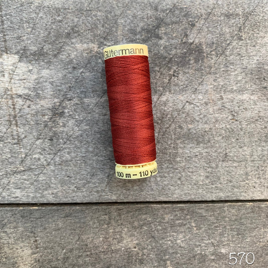 Gütermann sew-all thread - #570 rust