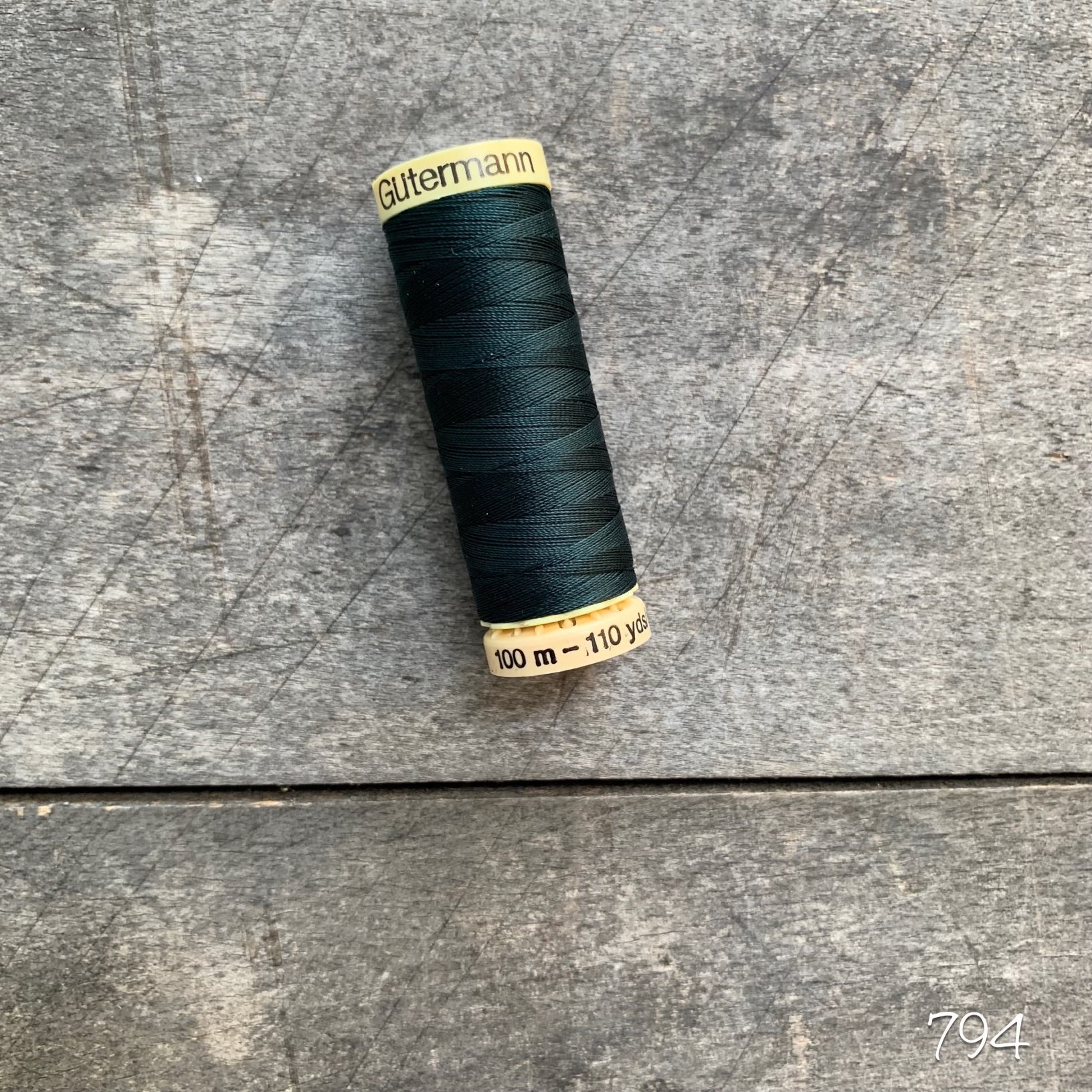 Gütermann sew-all thread - #794 spectra green – Lichen and Lace